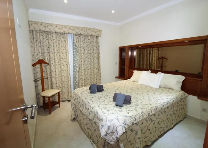 Waves - אלבופיירה